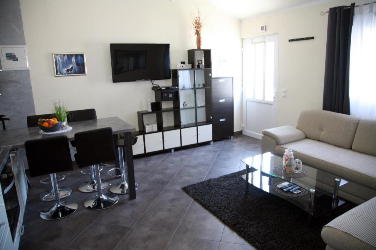 Apartment Del Mar Vinišće Dış mekan fotoğraf